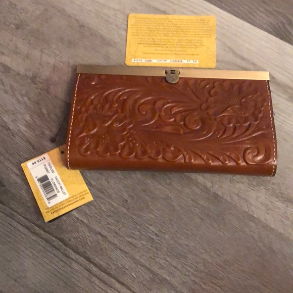 Patricia Nash Tooled Leather Cauchy Wallet Color Florence NWT & Card - Picture 2 of 12